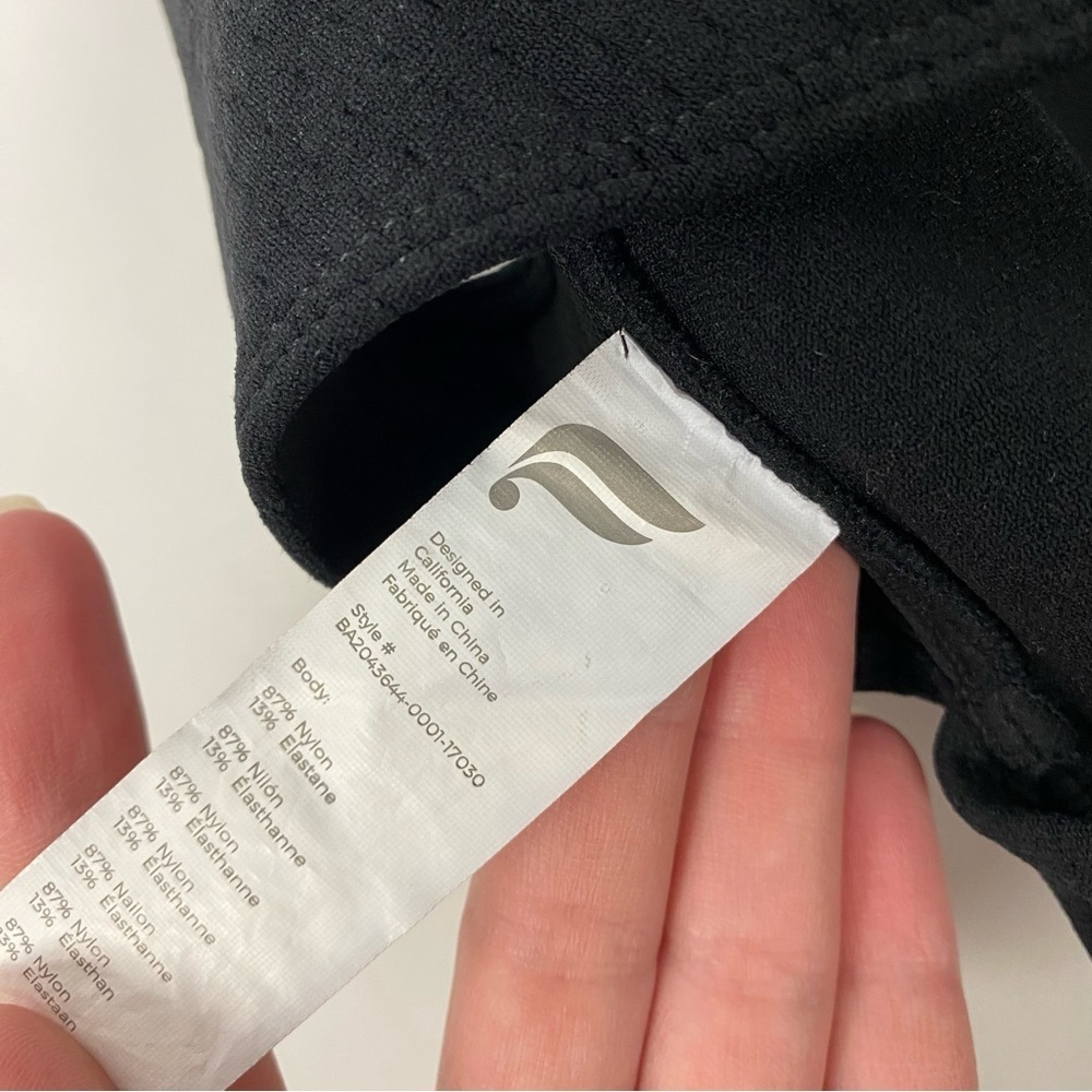 Fabletics Black Racerback Sports Bra - Picture 3 of 4
